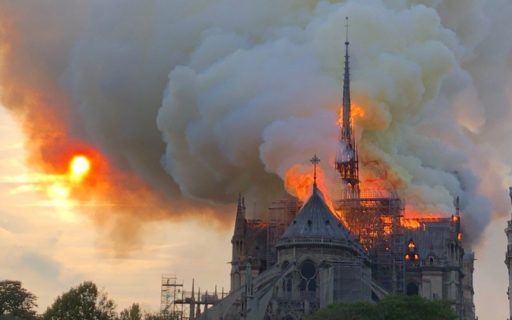 De Notre-Dame au COVID-19 : vulnérables et puissants